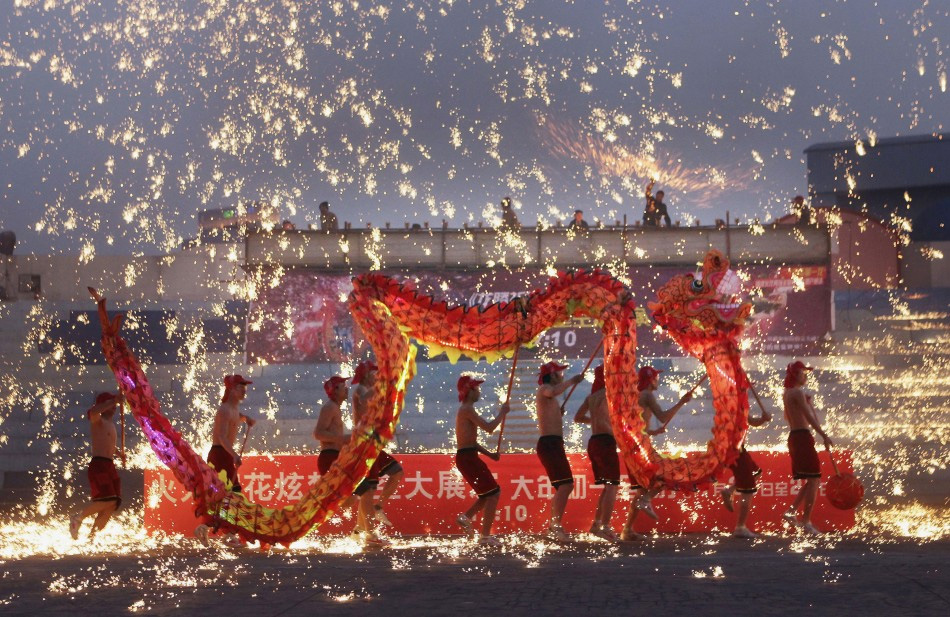 chinese new year 15 day celebration