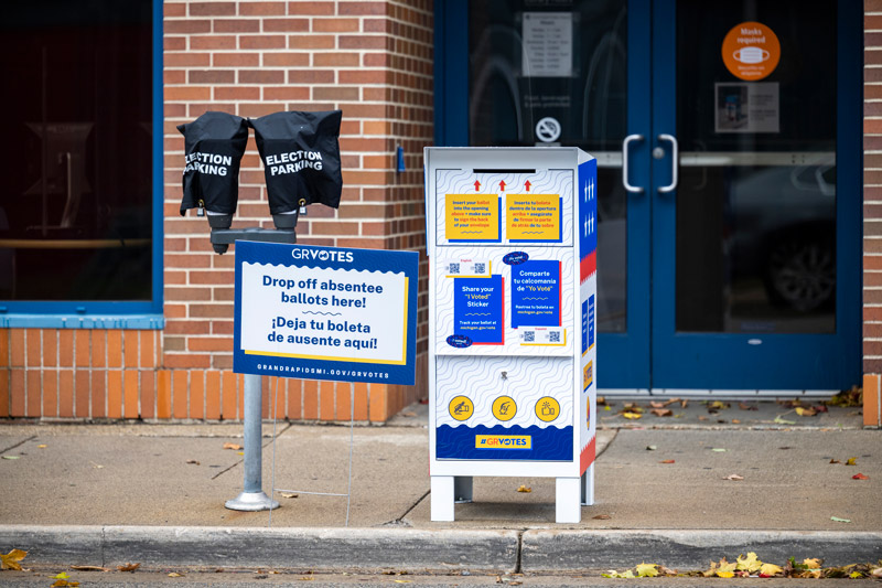 Us ballot drop box